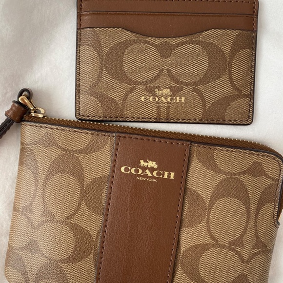 Coach brown monogram wristlet & card holder - Picture 4 of 4